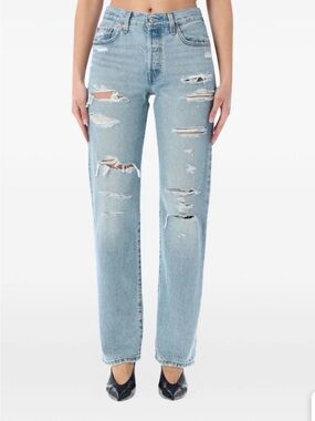 Levi's

501® '90s distressed jeans